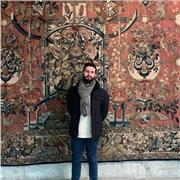 Graduado en Filología Hispánica ofrece clases de Lengua y Literatura Castellana, así como de Inglés, Filosofía y Literatura Universal